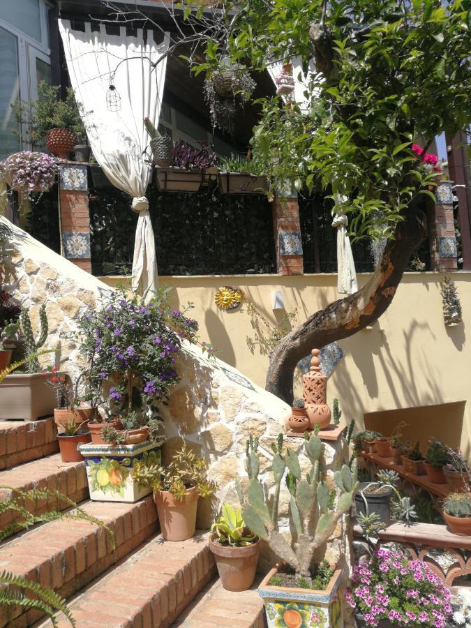 Casa Donna Fiorella Tipica Siciliana Apartment Taormina Exterior photo